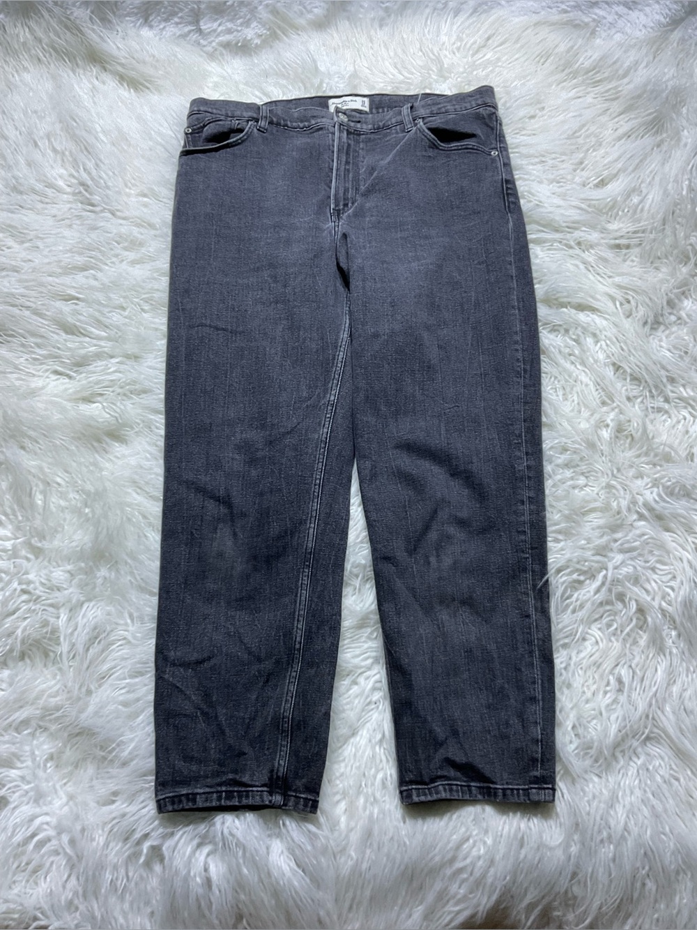 Abercrombie The Mom High Rise Jeans